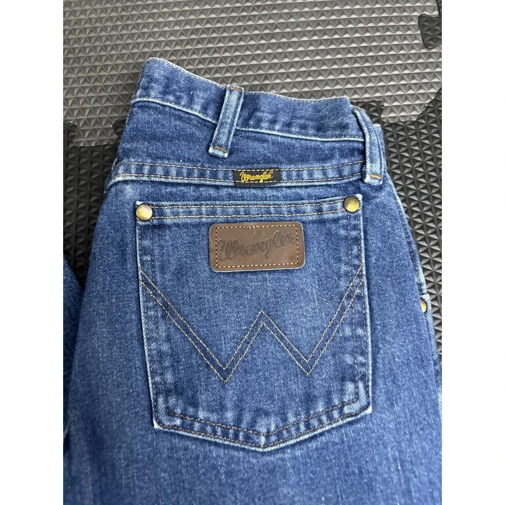 Wrangler Men's 36 Slim Fit Blue Denim Jeans Classic Western Workwear